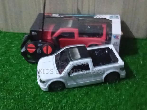 Remote Control Pickup · Photo 1