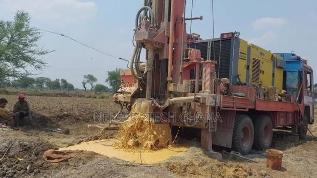Borehole Drill · Photo 3