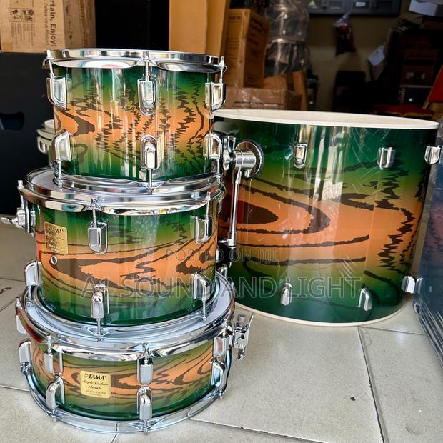 Tama Maple Custom 5pcs Drum Set [Double Cymbal] · Photo 2