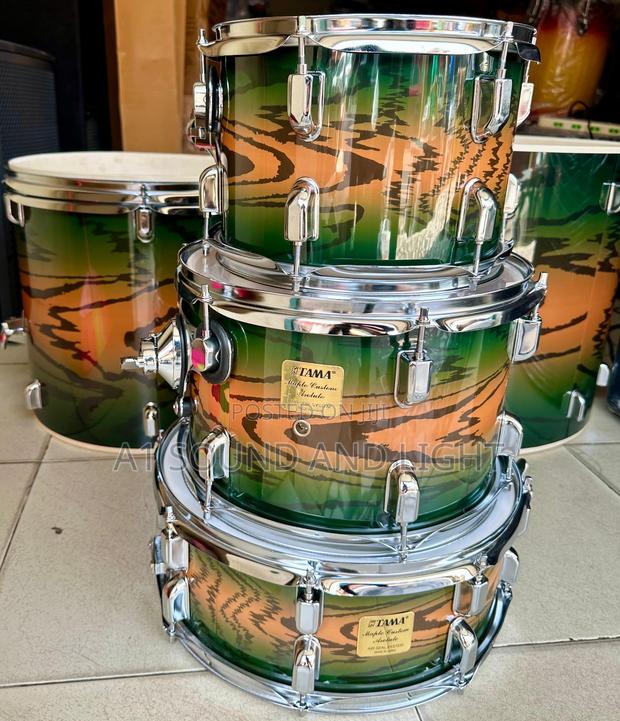Tama Maple Custom 5pcs Drum Set [Double Cymbal] · Photo 3