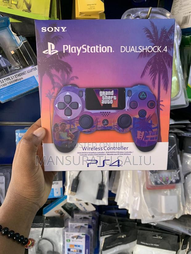 Ps4 Wireless Game Controllers · Photo 2