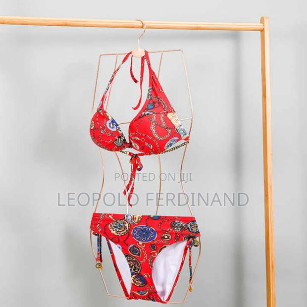 Woman Lingerie Hangers · Photo 4