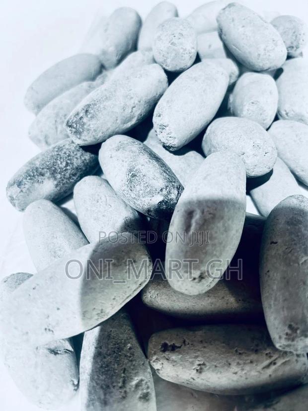 Nzu/Ayilo/Shele/ Kaolin / Bentonite Clay. · Photo 4