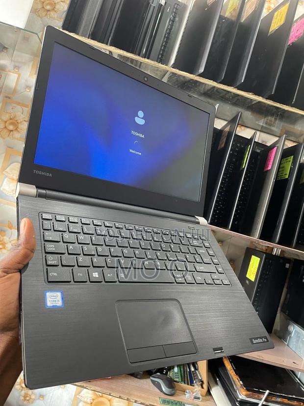Laptop Toshiba Satellite Pro C650 8GB Intel Core i5 SSD 256GB · Photo 5