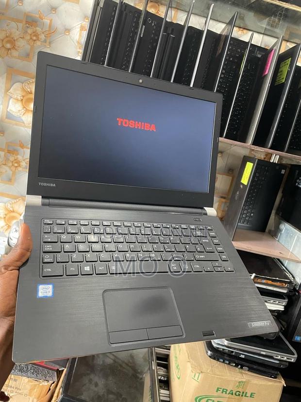 Laptop Toshiba Satellite Pro C650 8GB Intel Core i5 SSD 256GB · Photo 2