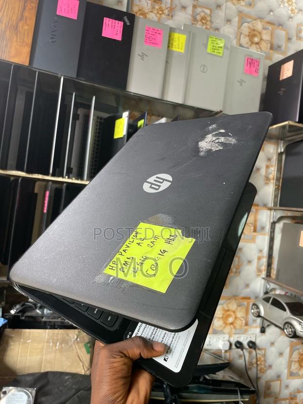Laptop HP Pavilion 15 4GB AMD A4 HDD 500GB · Photo 2