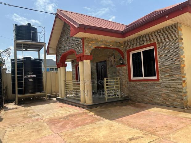 7bdrm House in Eastlegon Hills, School Junction for sale · Photo 6