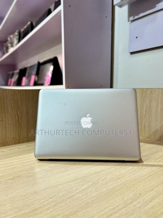 Laptop Apple MacBook Pro 2012 4GB Intel Core I5 HDD 500GB · Photo 3