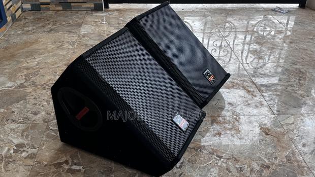 Wharfdale Pro Evp-X12m 12 Inch Passive Stage Monitor Wedge · Photo 1