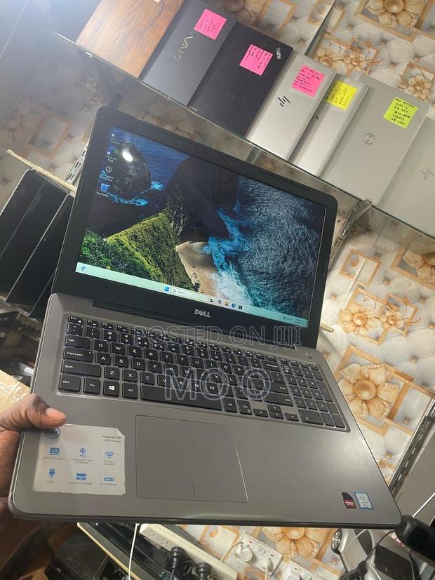 Laptop Dell Inspiron 15 8GB Intel Core i5 SSD 256GB · Photo 4