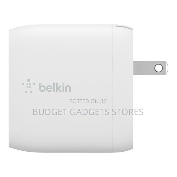 Dual Usb-a Wall Charger 24w · Photo 2
