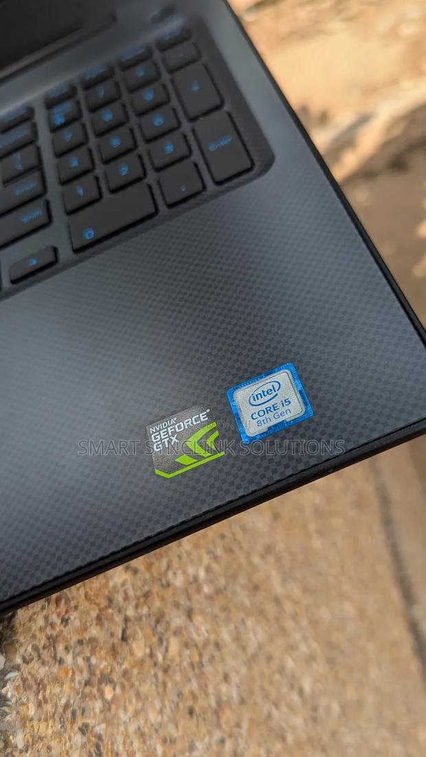 New Laptop Dell G3 15 3579 16GB Intel Core i5 SSD 512GB · Photo 3