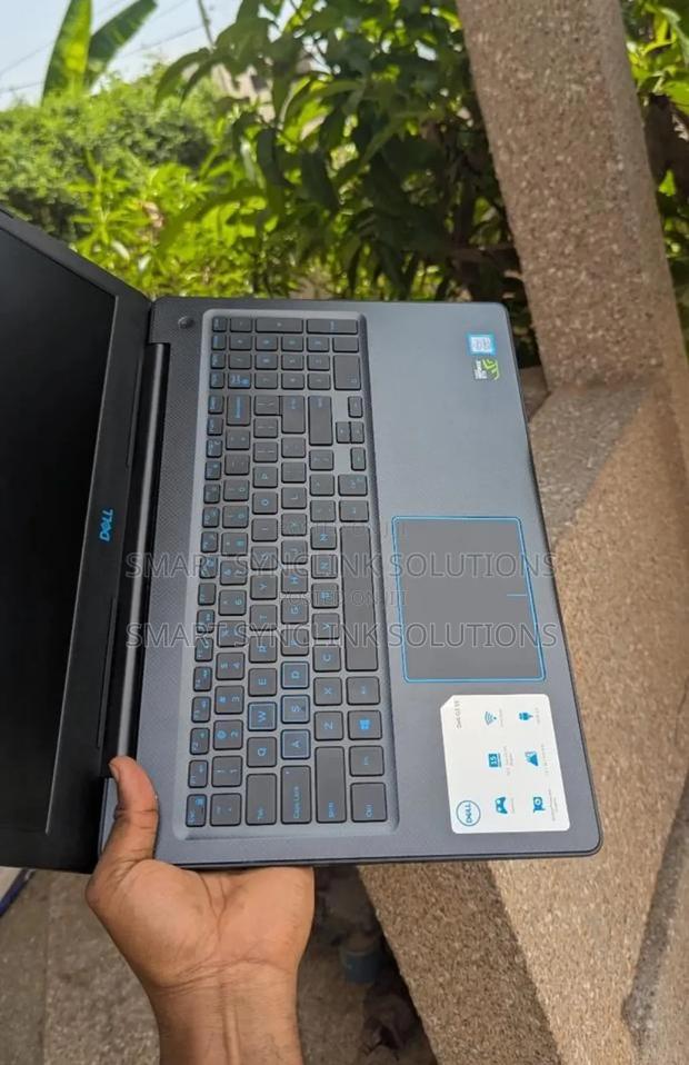 New Laptop Dell G3 15 3579 16GB Intel Core i5 SSD 512GB · Photo 4