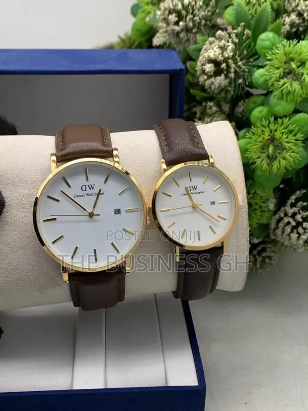 DW Couples Watch Set · Photo 1