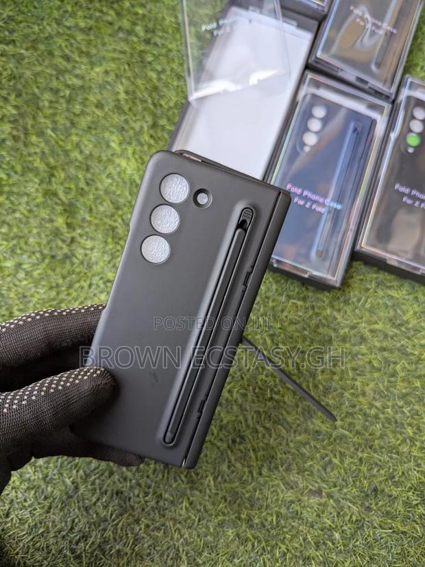 Z Fold 4, 5 and 6 360° Full Protection S Pen Case · Photo 4
