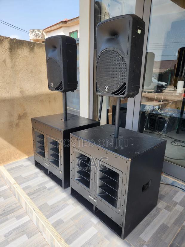18" Active Subwoofer and Mackie Tops · Photo 2