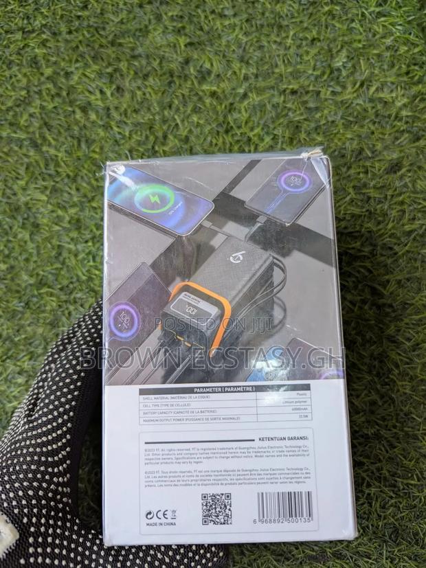 T9 60000mah (120watts) Powerbank · Photo 2