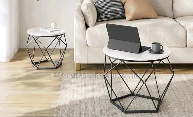 Round Coffee Table, Set of 2 (White) · Photo 4