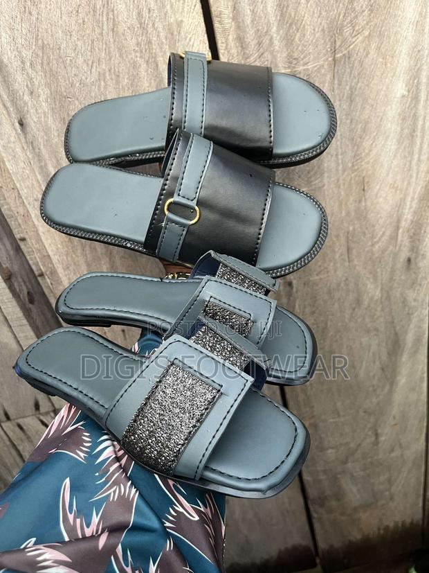 Awarepa Blue Leather Couple Combo · Photo 2