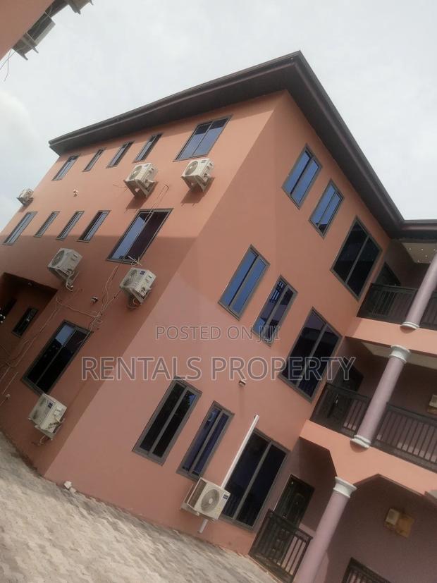2bdrm Apartment in Lake Side Estate for rent · Photo 4