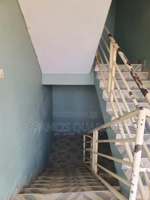 2bdrm Apartment in Francis Quarcoe, Kwabenya for rent · Photo 2
