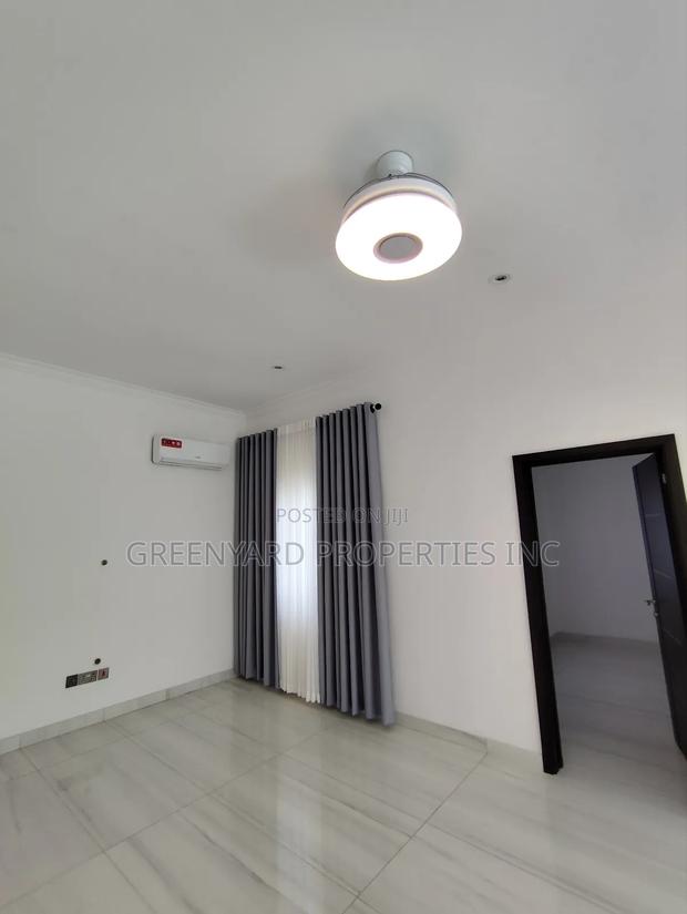 5bdrm Mansion in American House, East Legon for sale · Photo 3