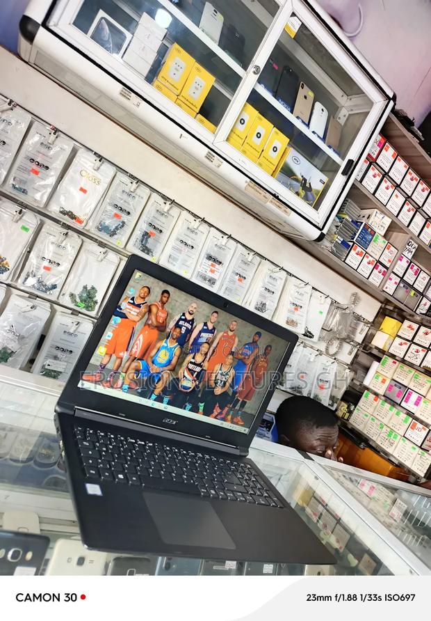 Laptop Acer 8GB Intel Core I3 HDD 500GB · Photo 1