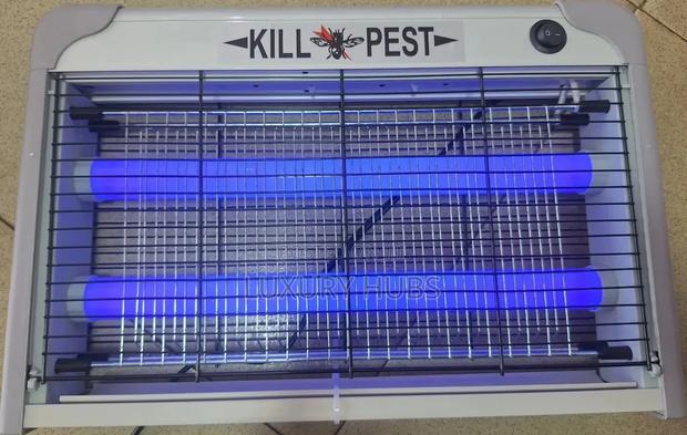 30w Instant Mosquito and Pest Repellent · Photo 1
