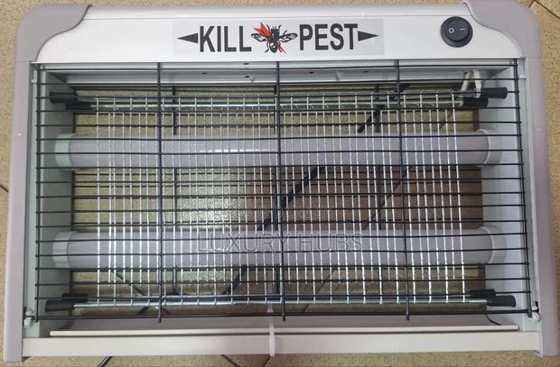 30w Instant Mosquito and Pest Repellent · Photo 2