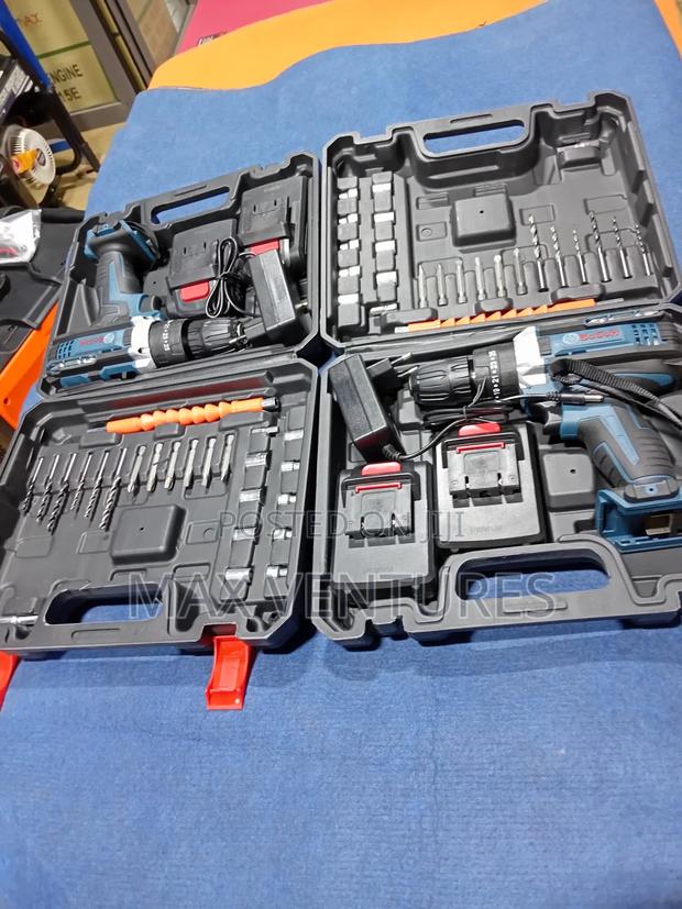 Rechargeable Bosch Drilling Machine Smooth Operation · Photo 1