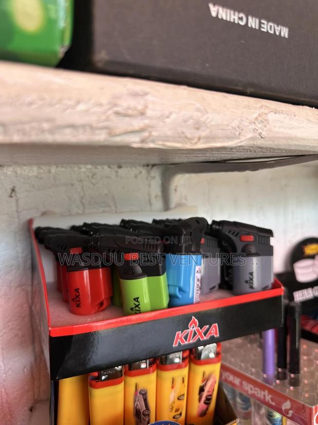 Lighters Available · Photo 4
