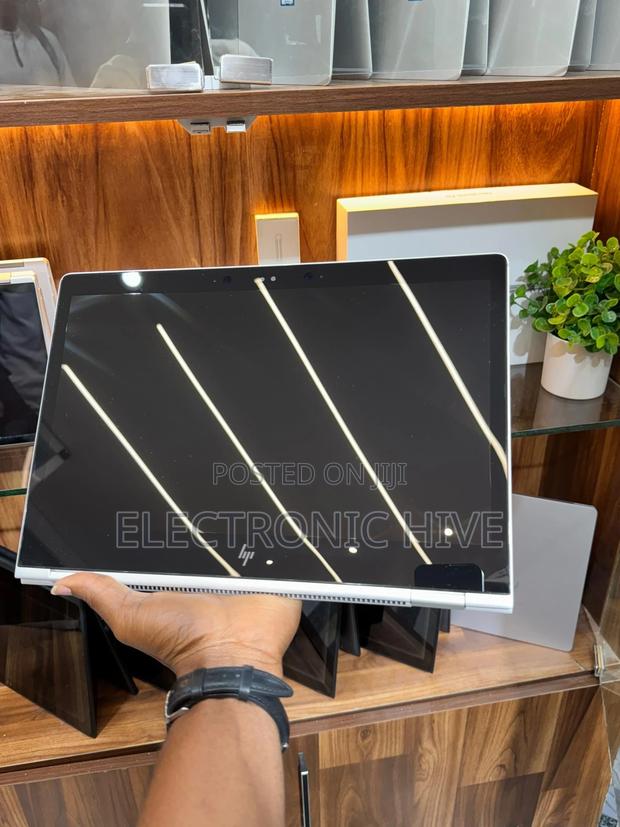 Laptop HP EliteBook X360 1030 16GB Intel Core I5 SSD 256GB · Photo 3