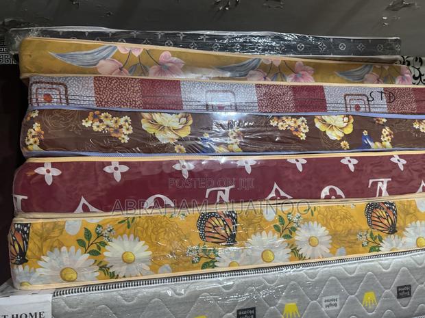 One and Half Mattress for Sale · Photo 1