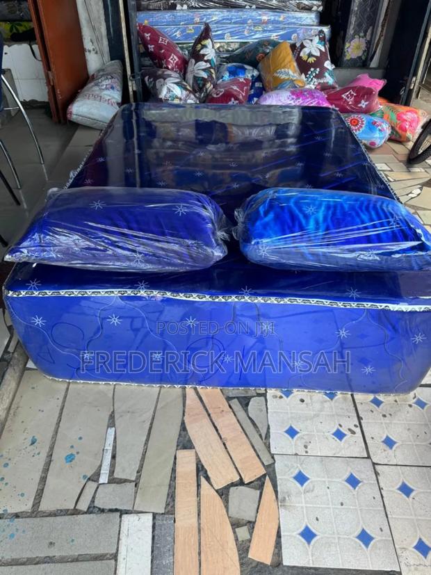 13inches Double Mattress for Sale · Photo 1