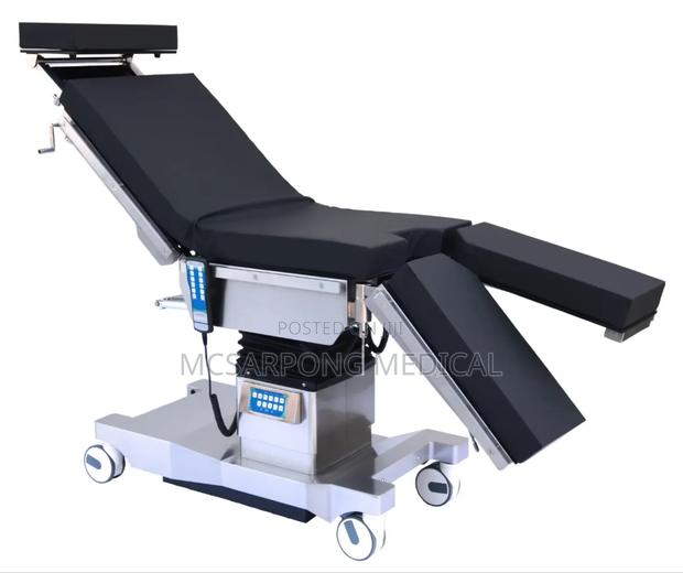 Surgical Operating Theater Bed Table · Photo 2
