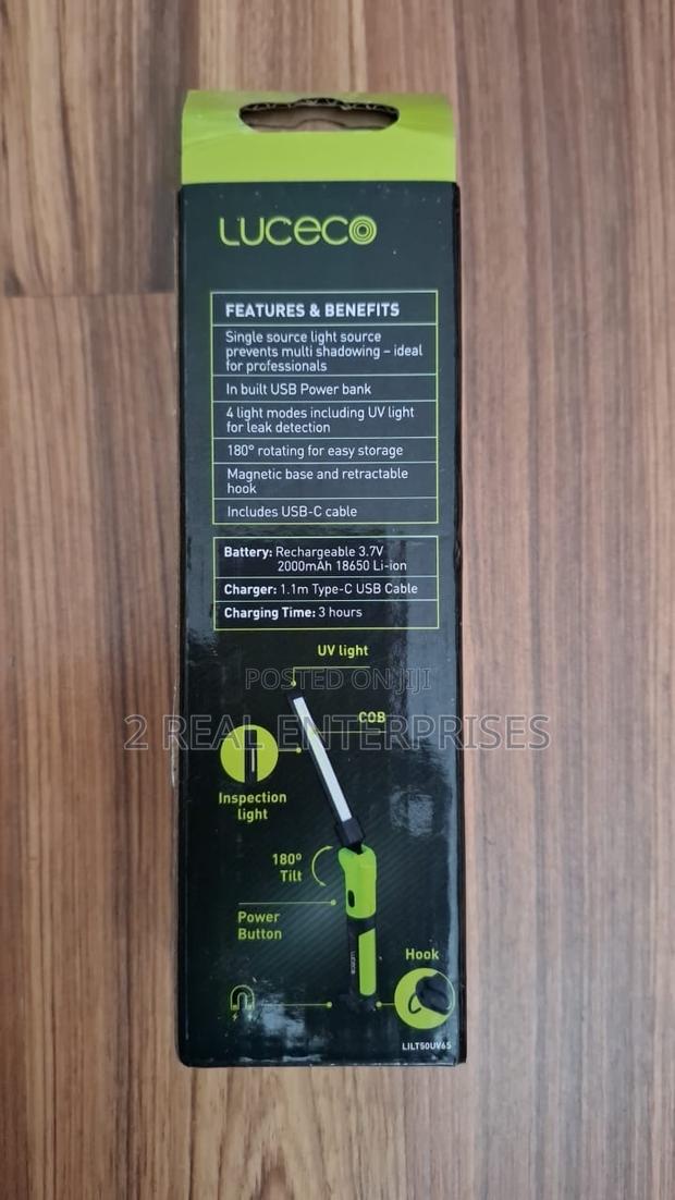 Luceco Slim Foldable Torch With Uv Usb Power Bank · Photo 2