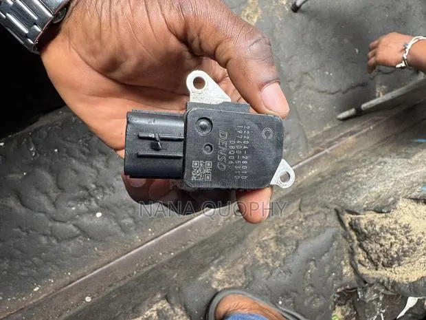 Toyota Airflow Sensor · Photo 1
