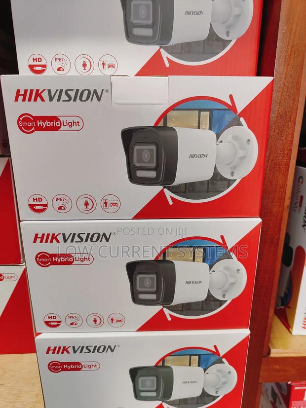 Hikvisio 4mp Smart Hybrid Audio Bullet Network 4mp Ip Camera · Photo 1