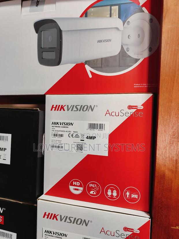 Hikvision 4mp Ip Network 80m Camera Audio Acusense · Photo 1