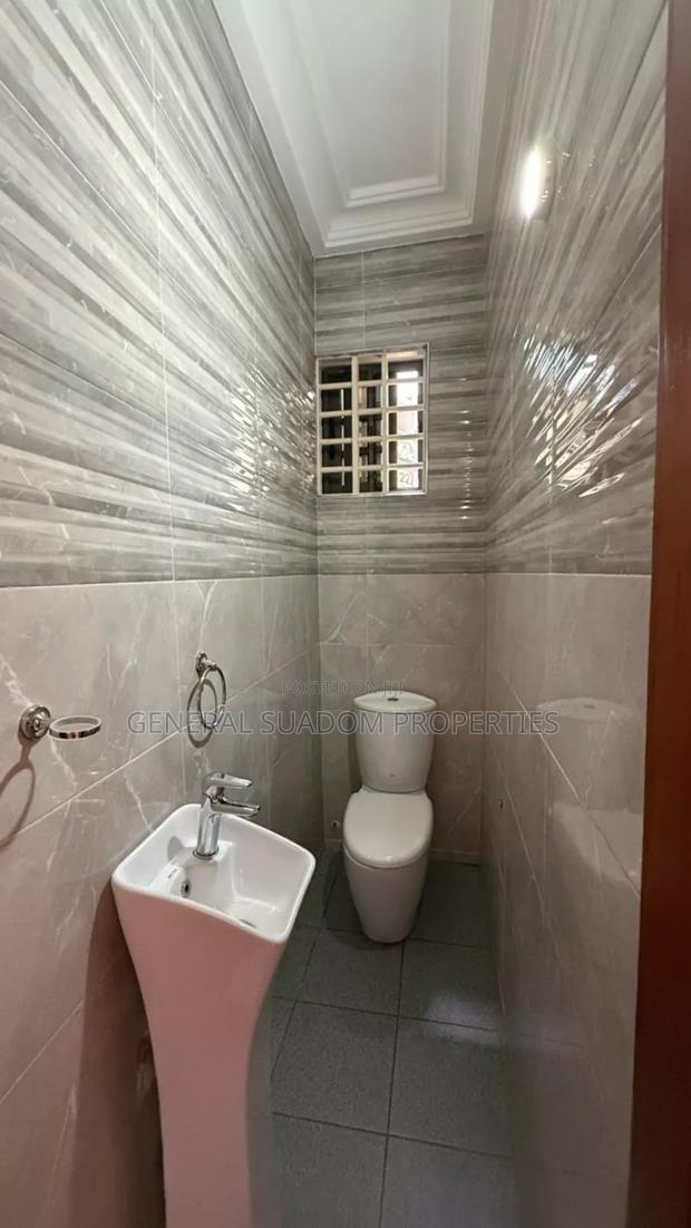 3bdrm Apartment in Suadom Properties, Baatsona Total for rent · Photo 4