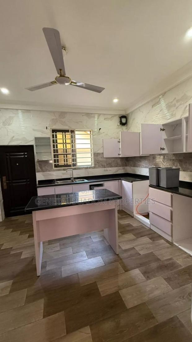 3bdrm Apartment in Suadom Properties, Baatsona Total for rent · Photo 7