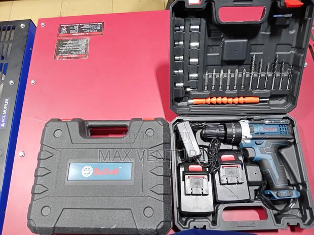 High Performance Cordless Rechargeable Drilling Machine · Photo 1