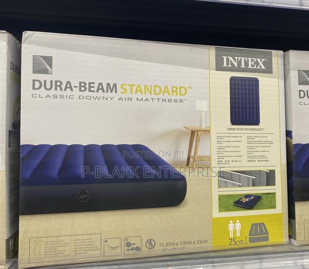 Inflatable Airbed Mattress 137cm*191cm*25cm · Photo 1