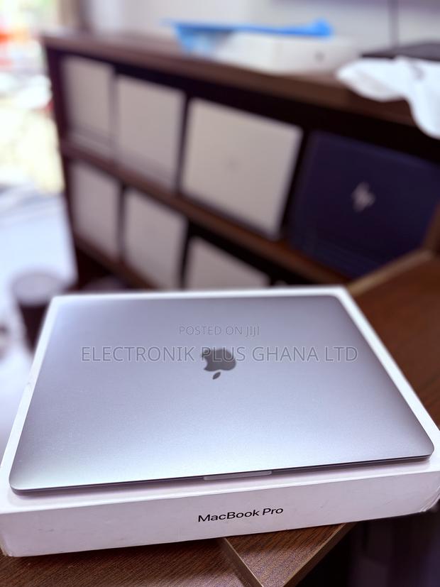 Laptop Apple MacBook Pro 2017 8GB Intel Core i5 SSD 256GB · Photo 4