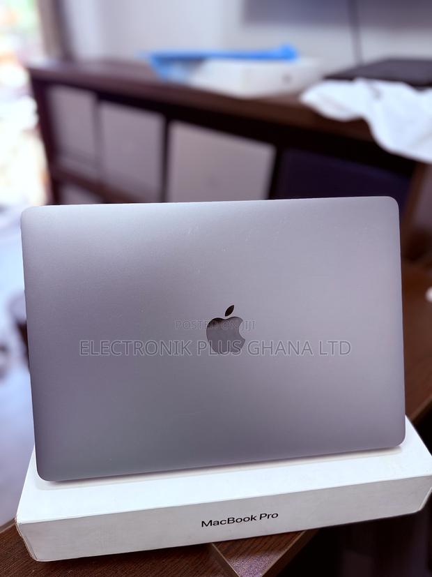 Laptop Apple MacBook Pro 2017 8GB Intel Core i5 SSD 256GB · Photo 3