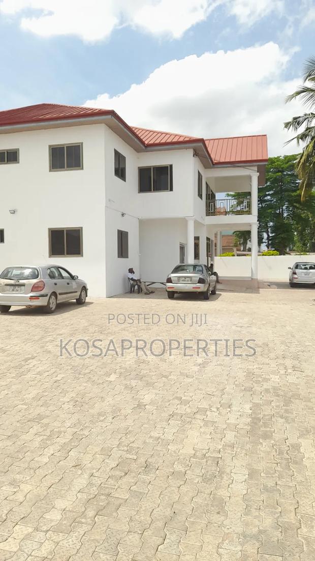 4bdrm House in Adjiringanor, Adjiriganor for rent · Photo 3
