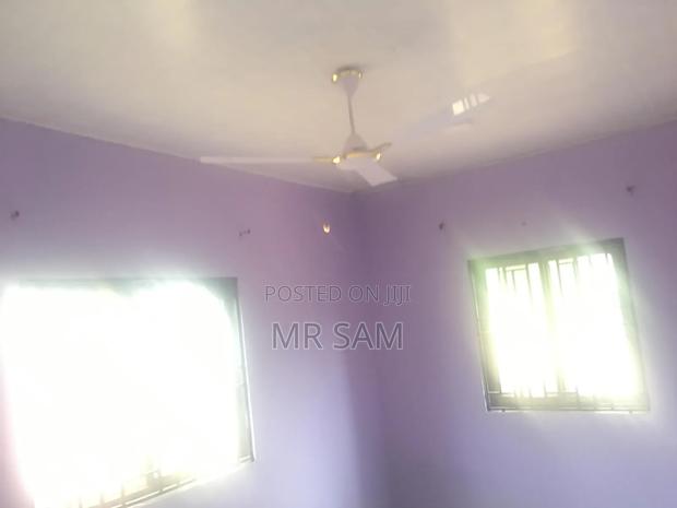 5bdrm House in Sam Properties, Weija for sale · Photo 8