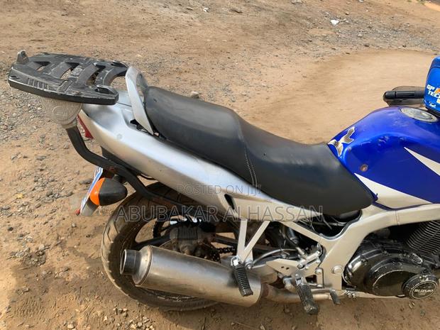Suzuki GSR 2022 Blue · Photo 1