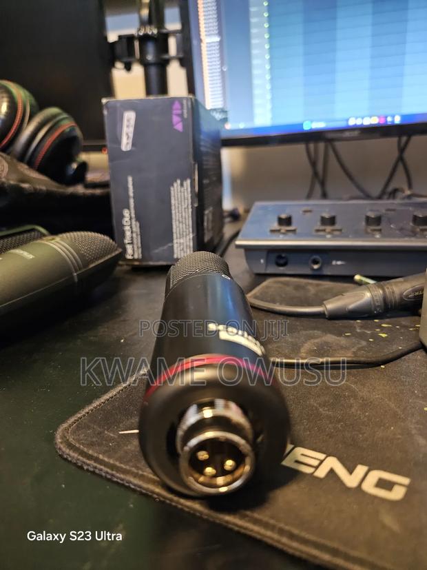 Focusrite Studio Microphone 3rd Gen. · Photo 3