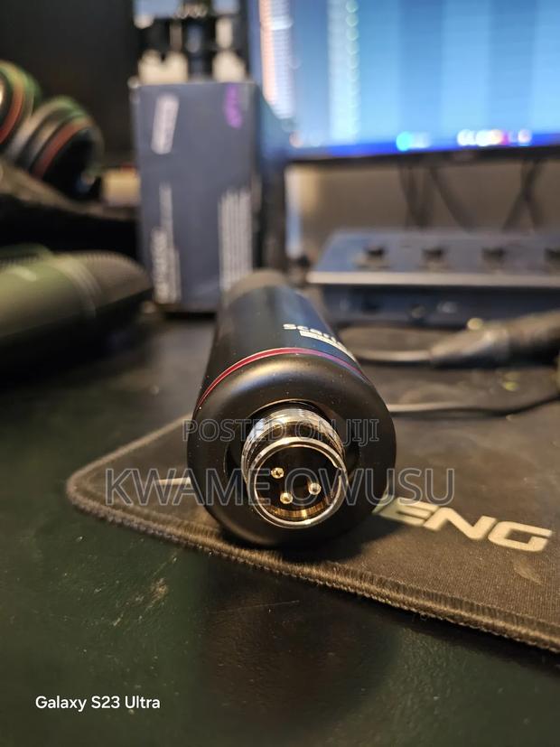 Focusrite Studio Microphone 3rd Gen. · Photo 4